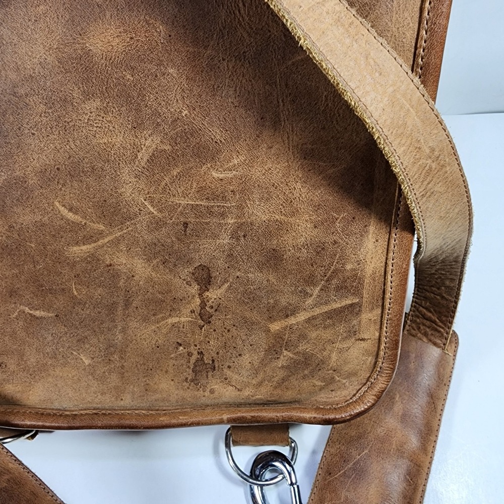 Diaz Heavy Leather Backpack Shoulder Bag Mens Womens Brown Adjustable VTG - Picture 9 of 15